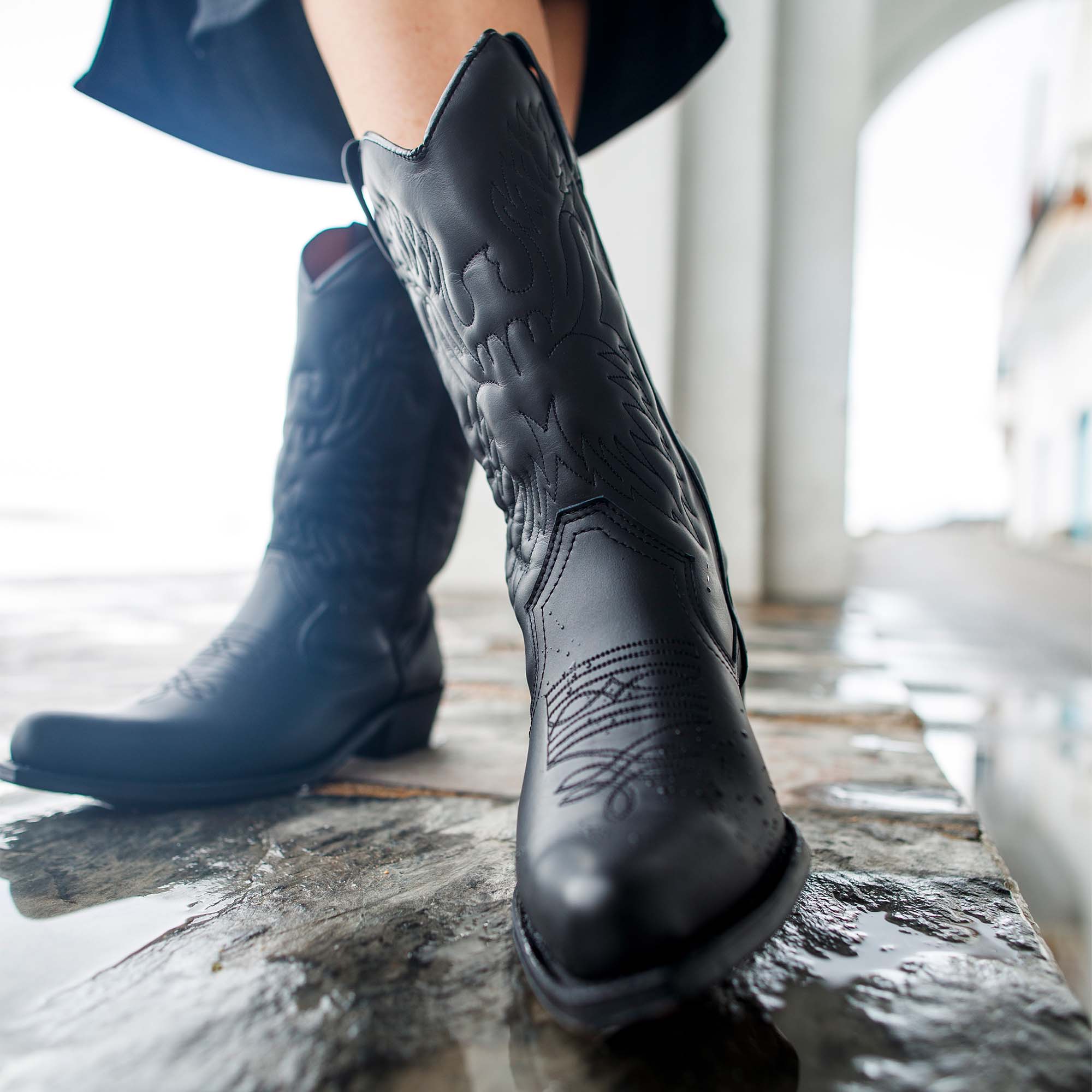 Bottes en cuir noir Santiag Texas pour femme