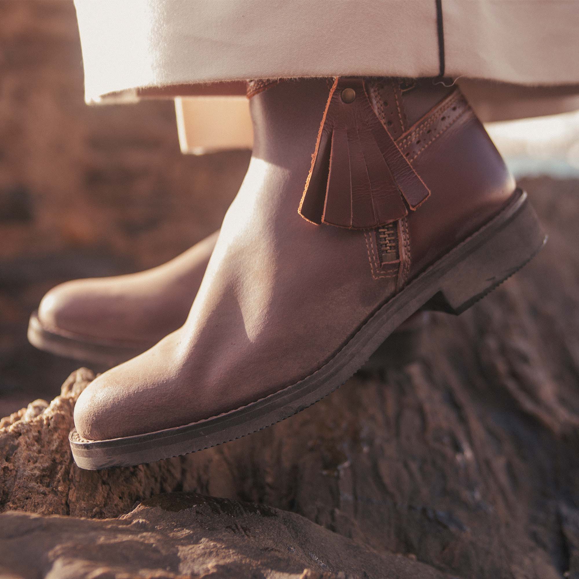 Boots Espagnole en cuir marron