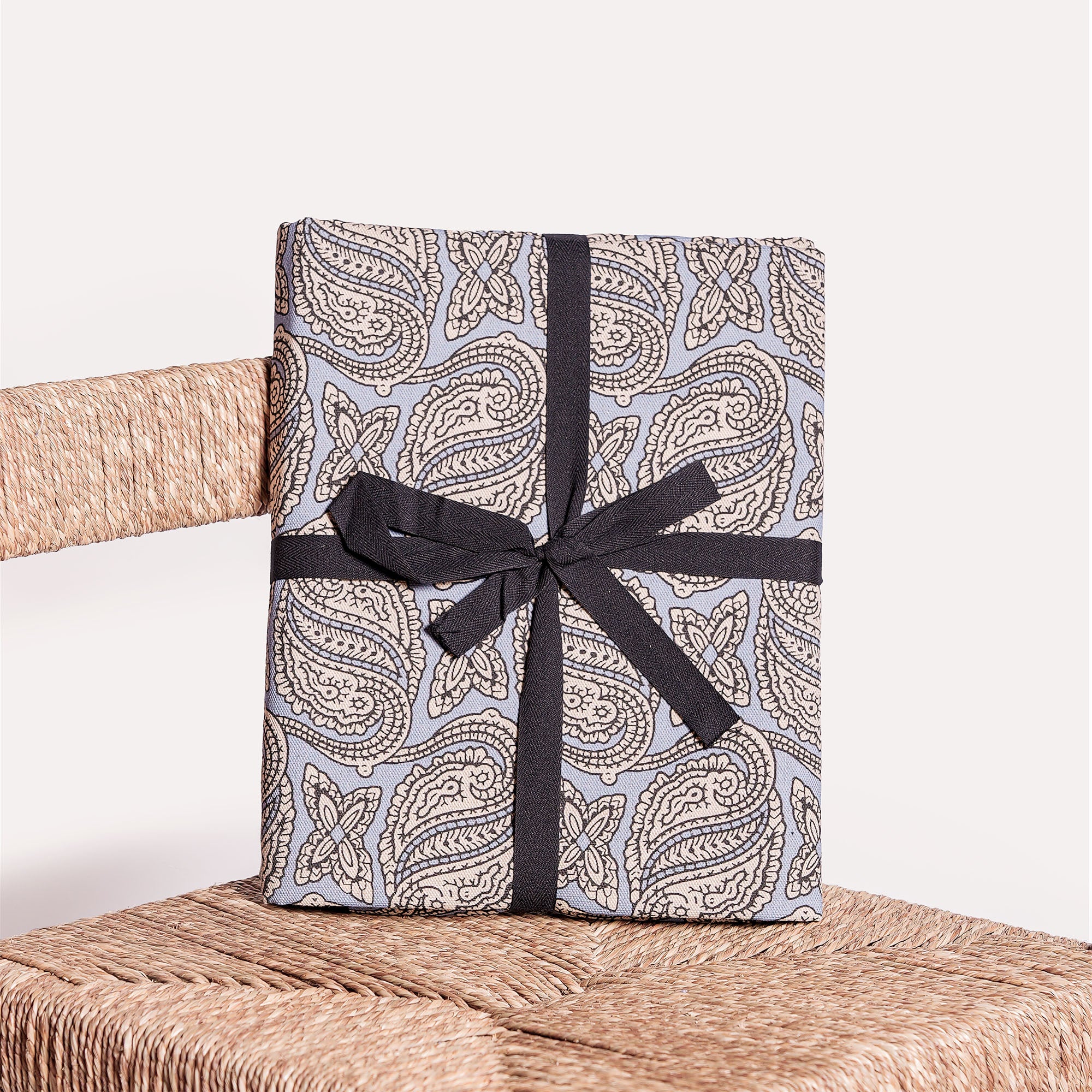 NAPPE LIN PAISLEY ANCIEN Bleu Celeste