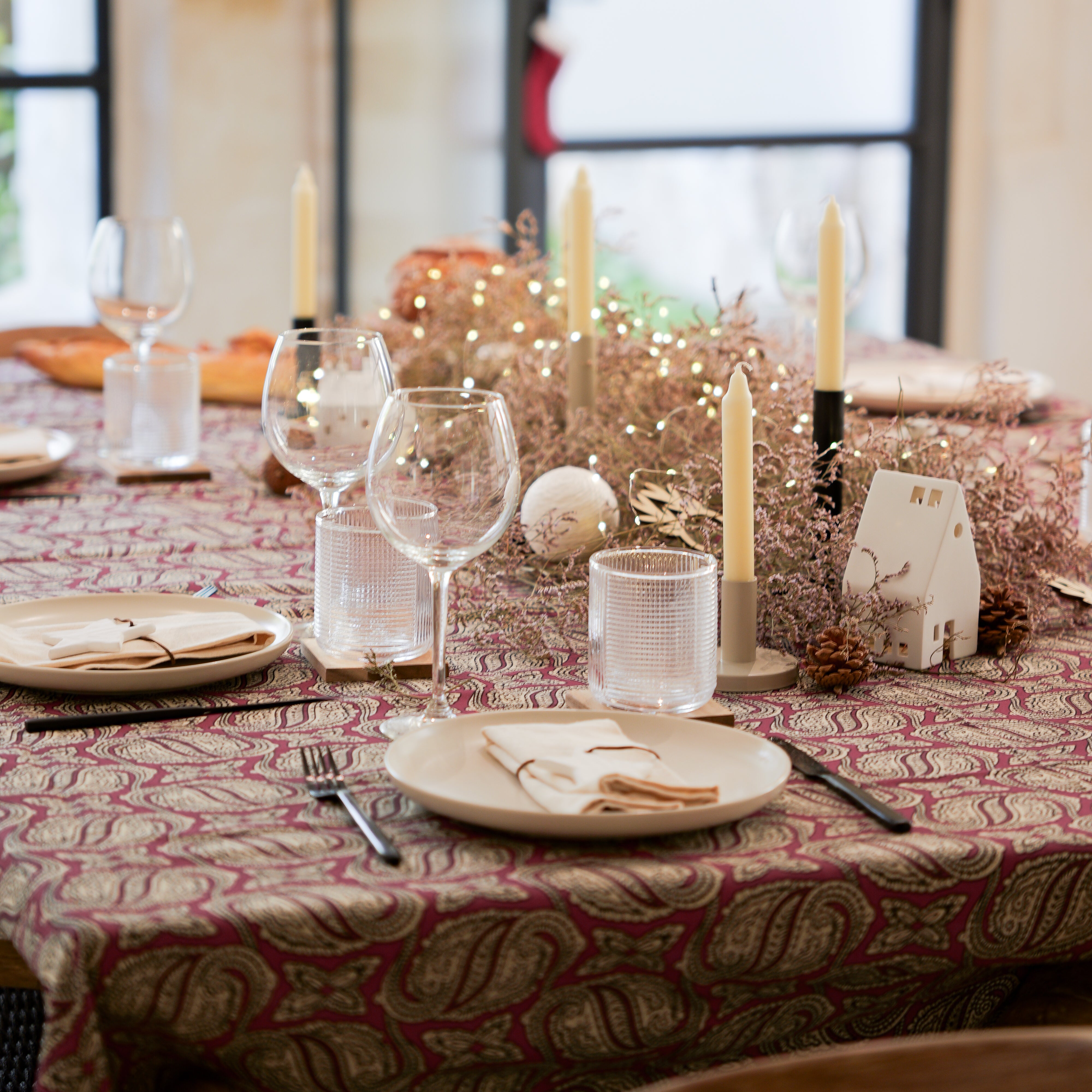 NAPPE LIN PAISLEY ANCIEN Rouge Impérial