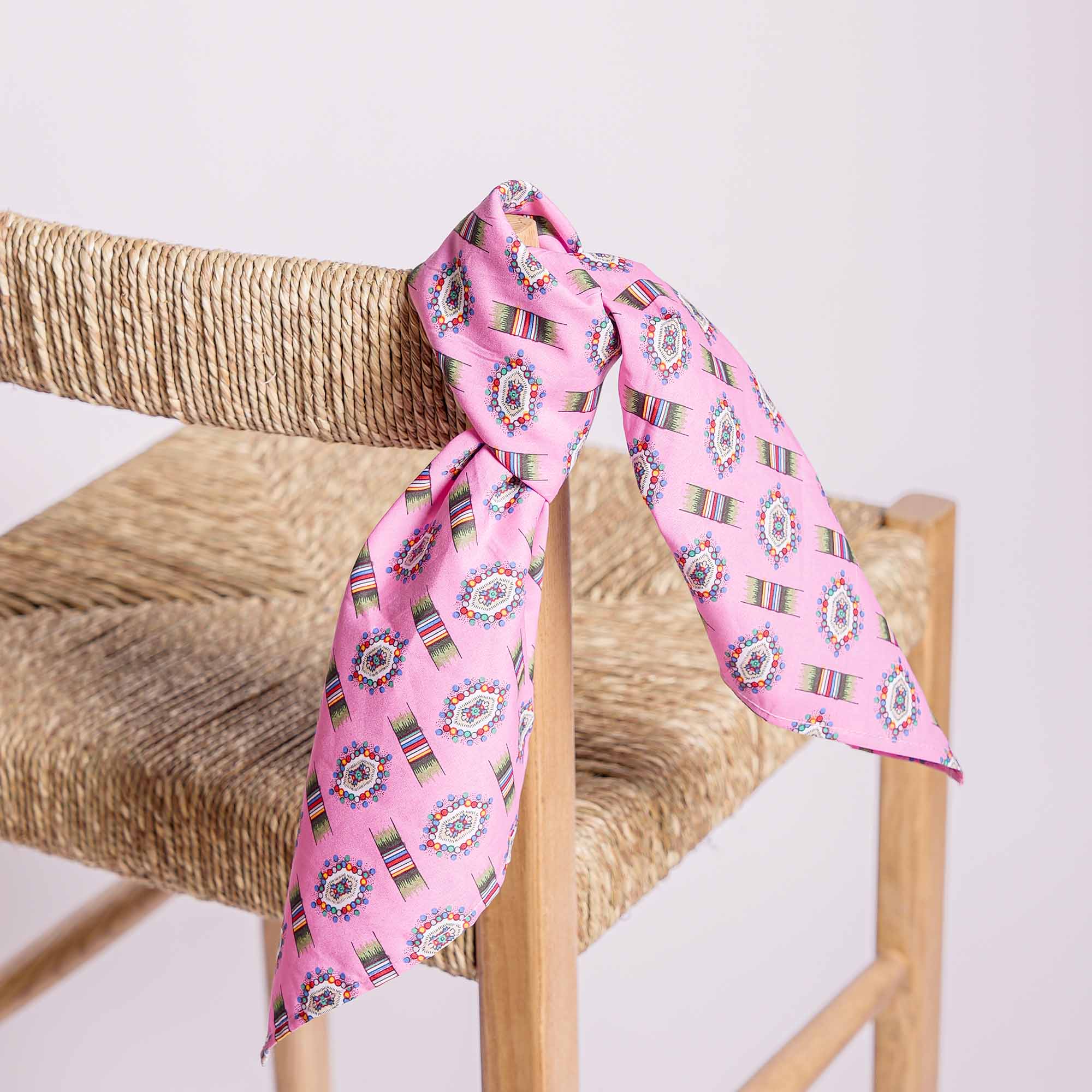 BANDANA KILIM