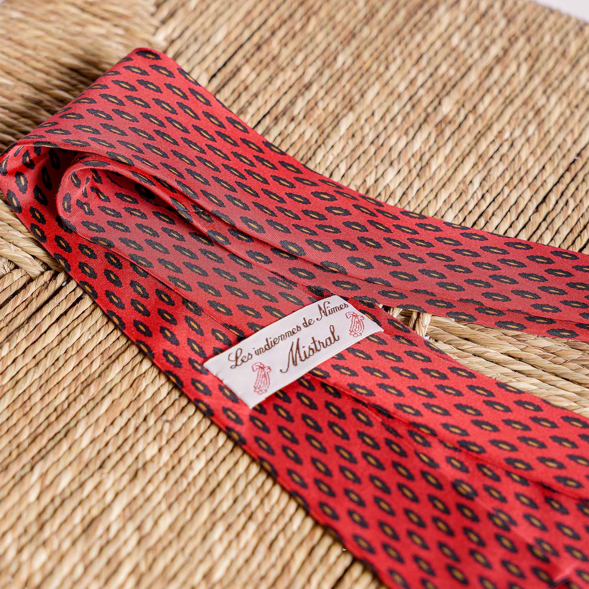 SILK TIE