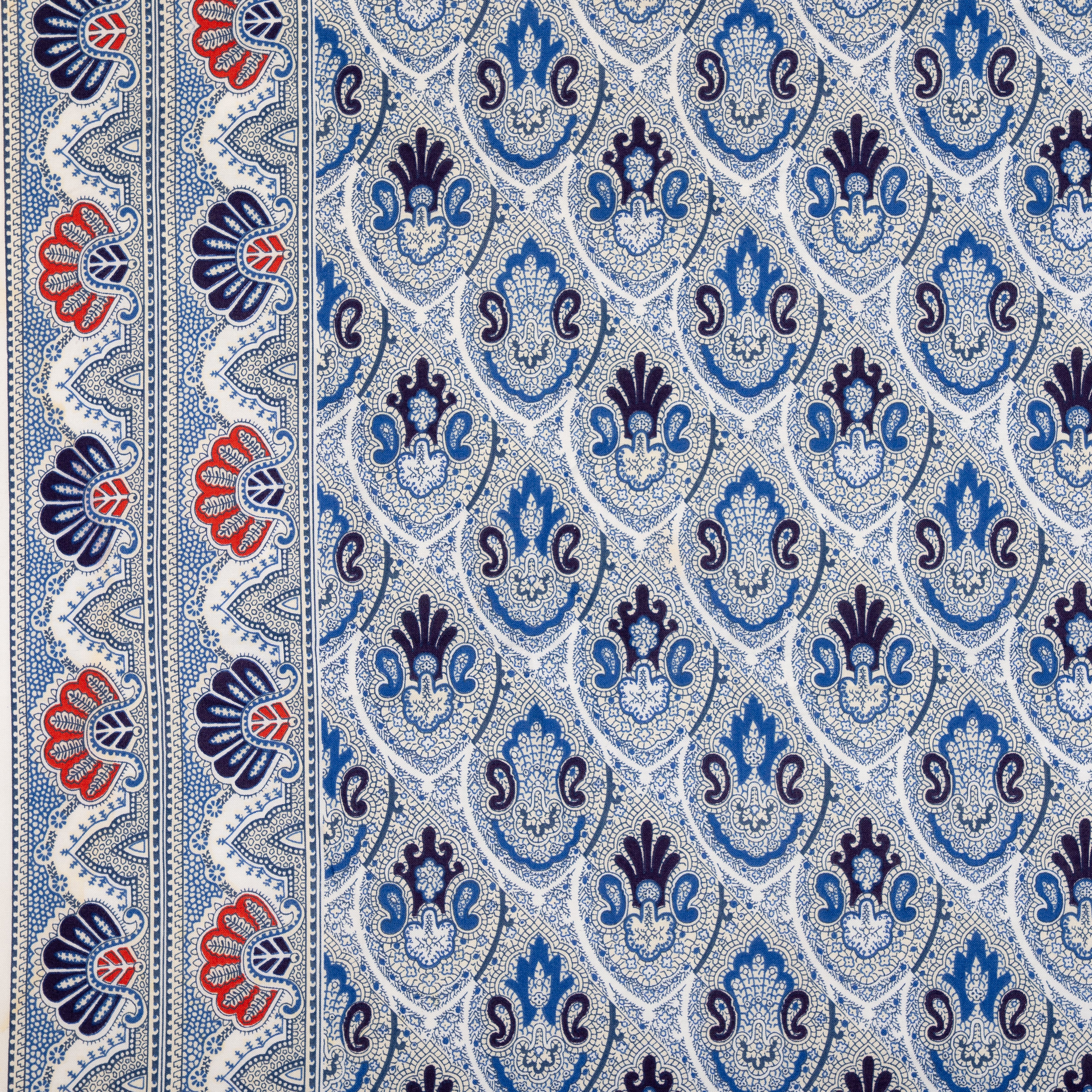 TISSU AU METRE DENTELLE Blanc Bleu