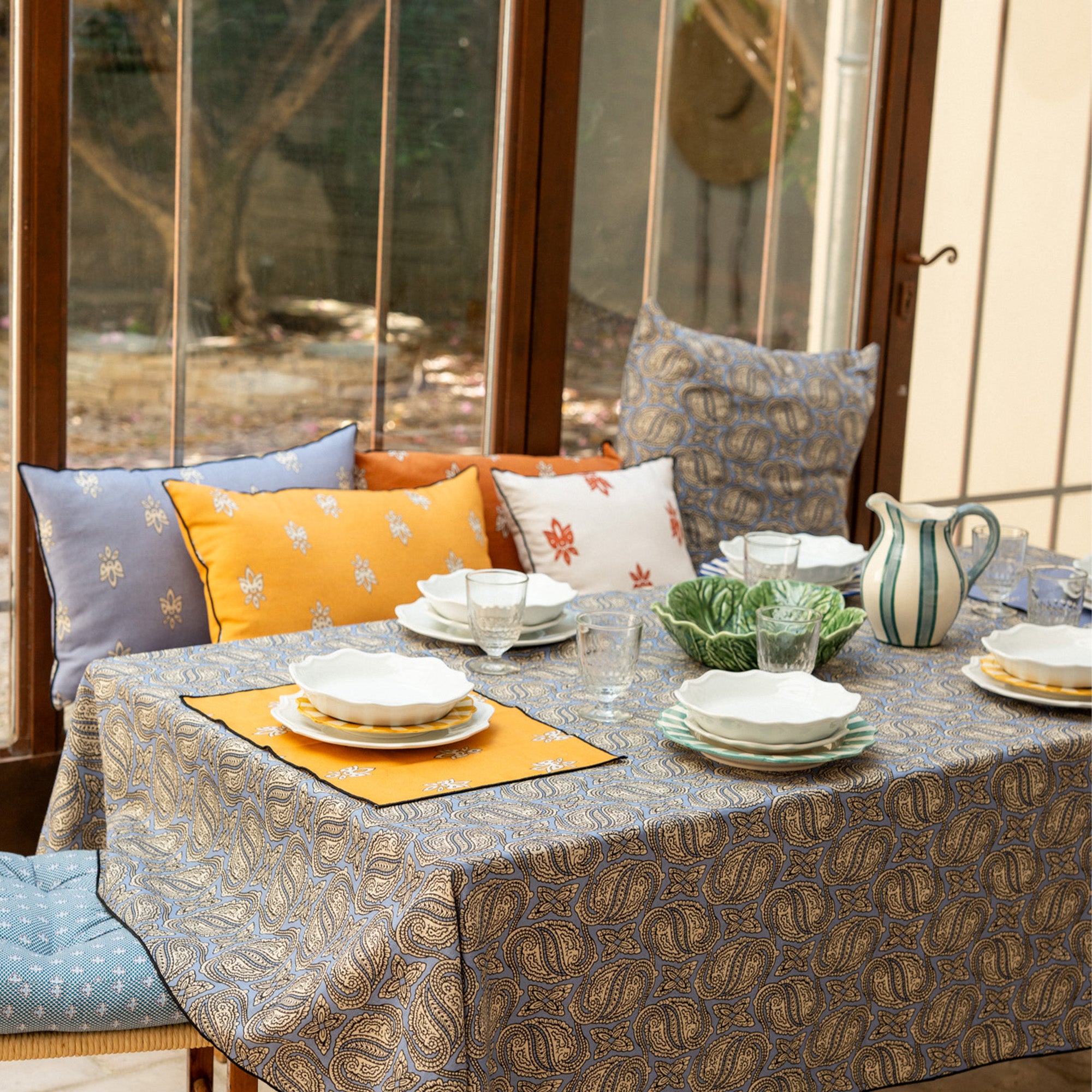 SET TABLE MOSCA GEANT SOLEIL