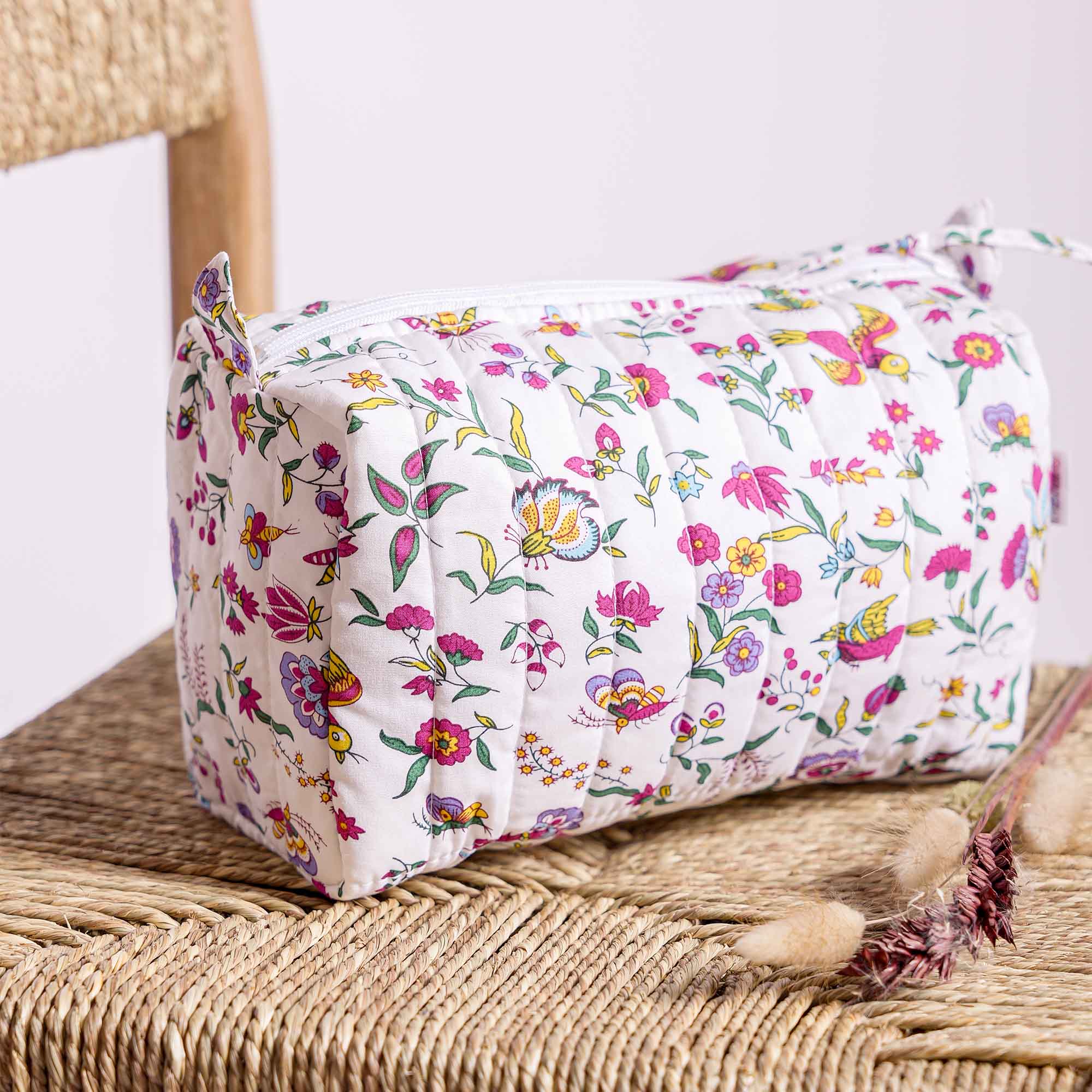 Faraman Chaffarcani Toiletry Bag White Pink