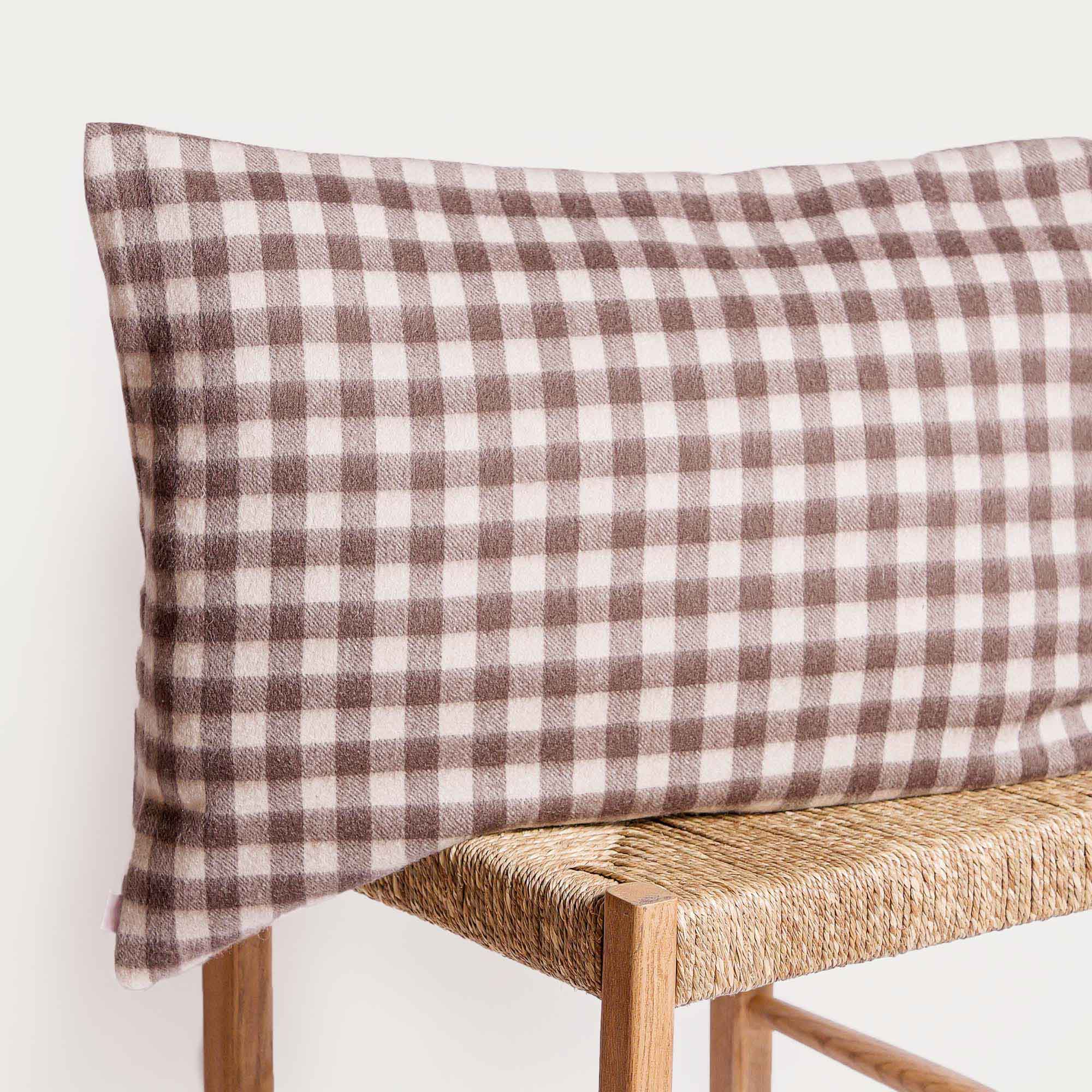 Coussin Laine Camargue