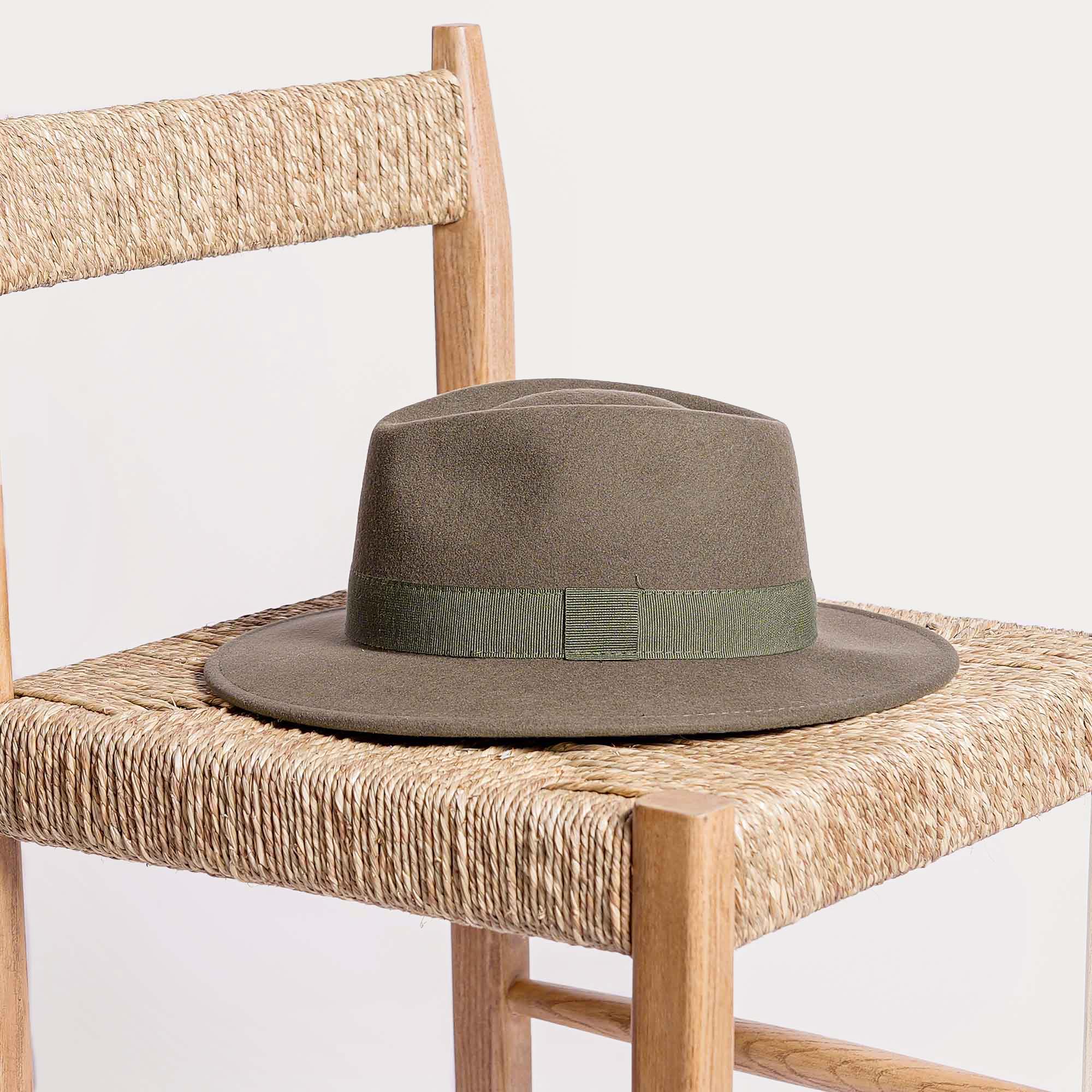KHAKI CASHMERE HAT
