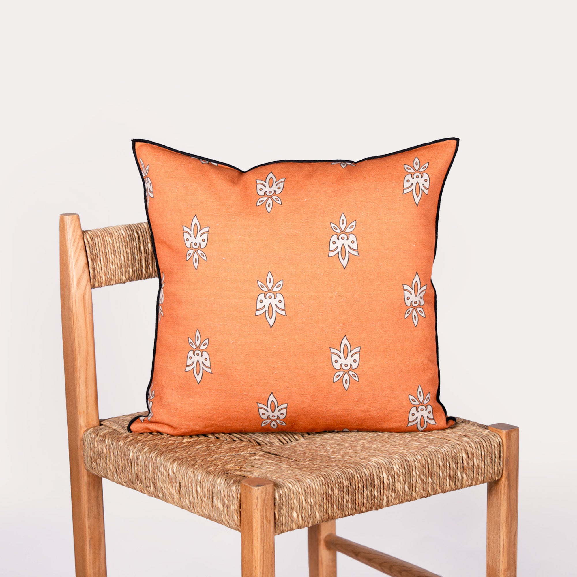 COUSSIN LIN MOSCA GEANT ORANGE CARRÉ