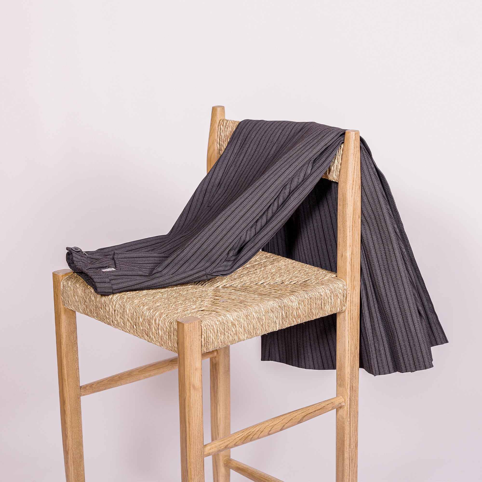 Black Divided Gardiane Stripes Marius