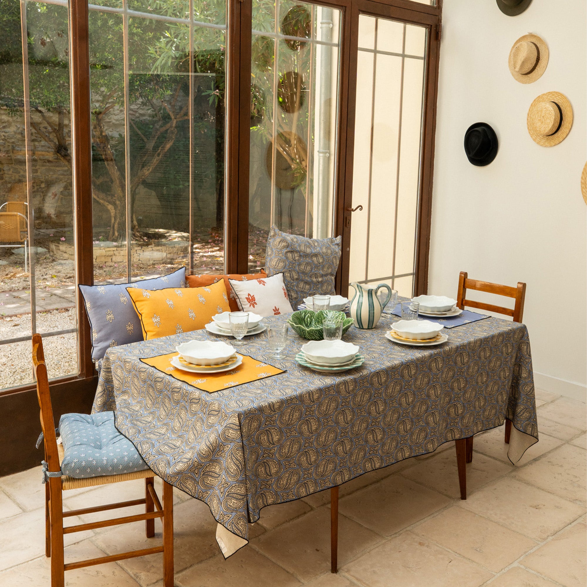 SET TABLE MOSCA GEANT BLEU CELESTE