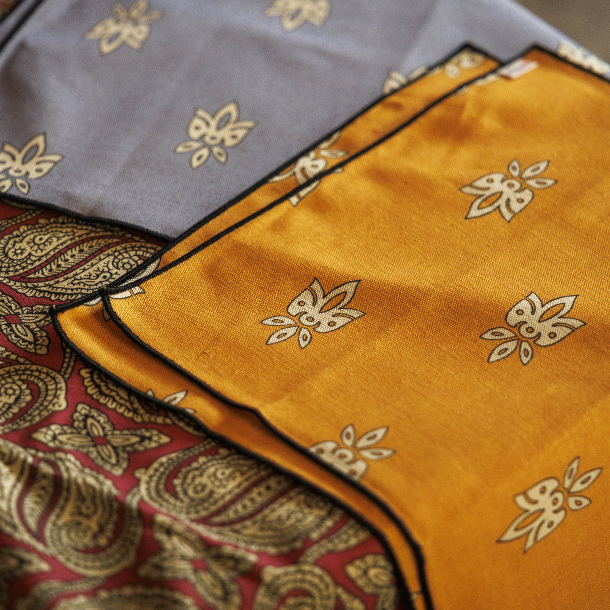 SET TABLE MOSCA GEANT SOLEIL